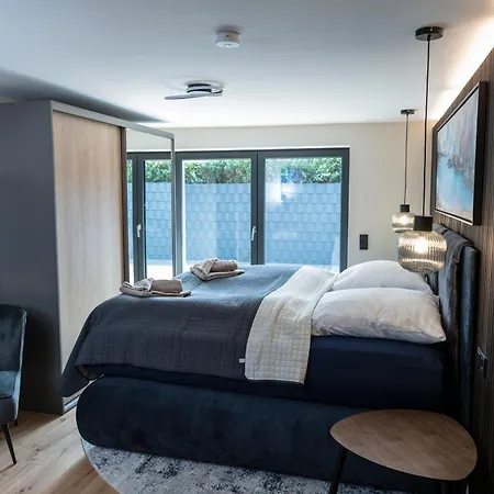 Wellness House Oase Spa Mit Whirlpool-3